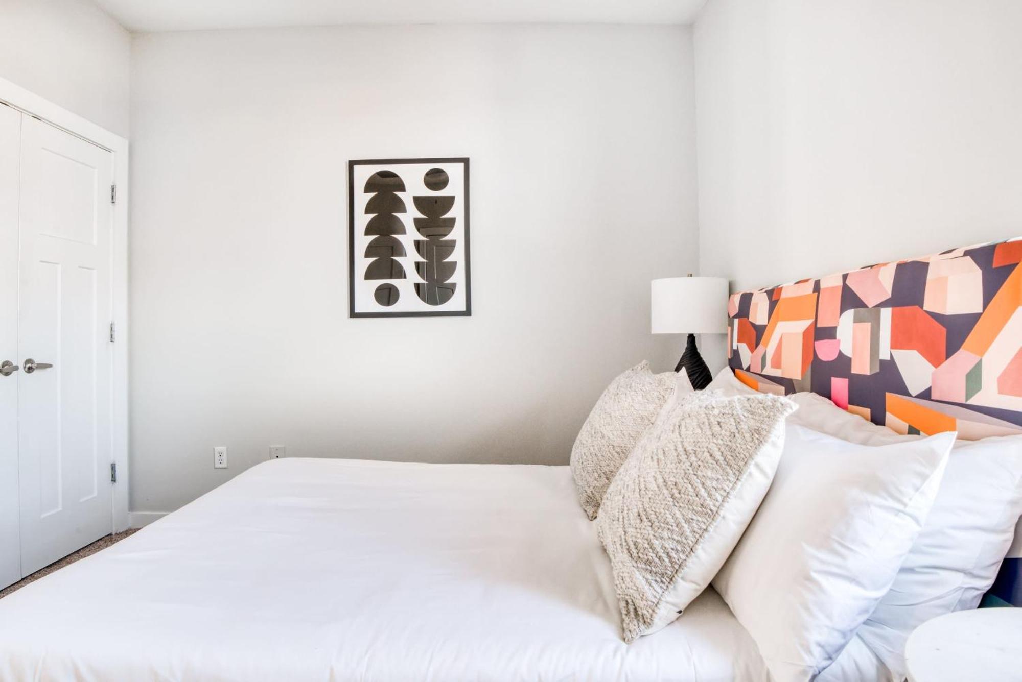 Cozysuites Music Row Bold 1Br W Free Parking Nashville Extérieur photo